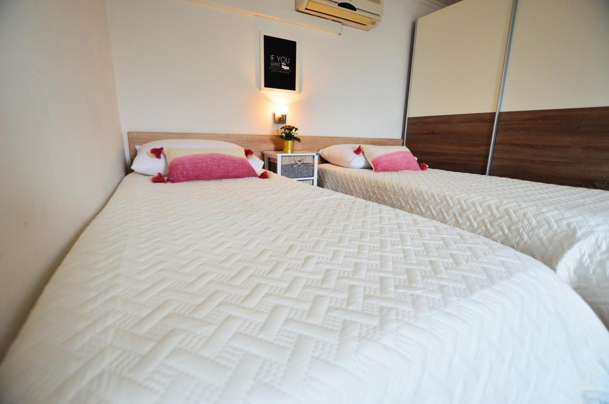 Apartment Kucica Zadar Bagian luar foto